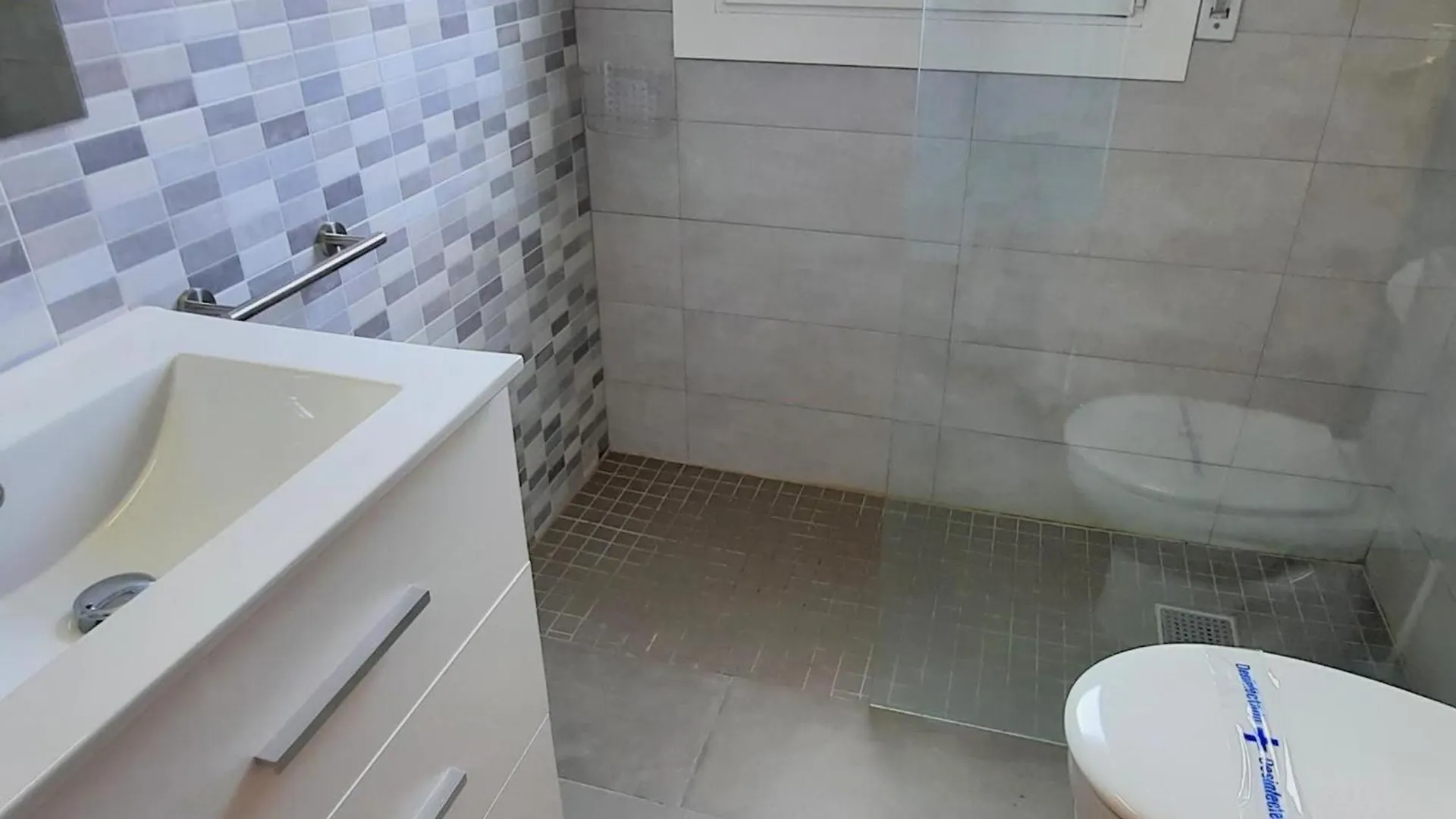 Apartmán Apartamento Excelente En Primera Linea De Mar En Sant Carles, Llanca - Es-170-73